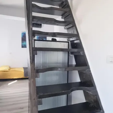 Casuta Intima * Bükreş