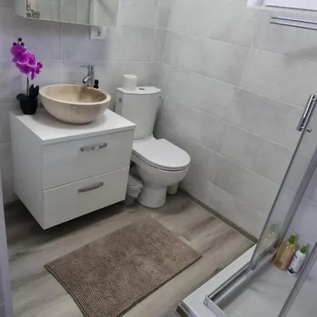 Casuta Intima *